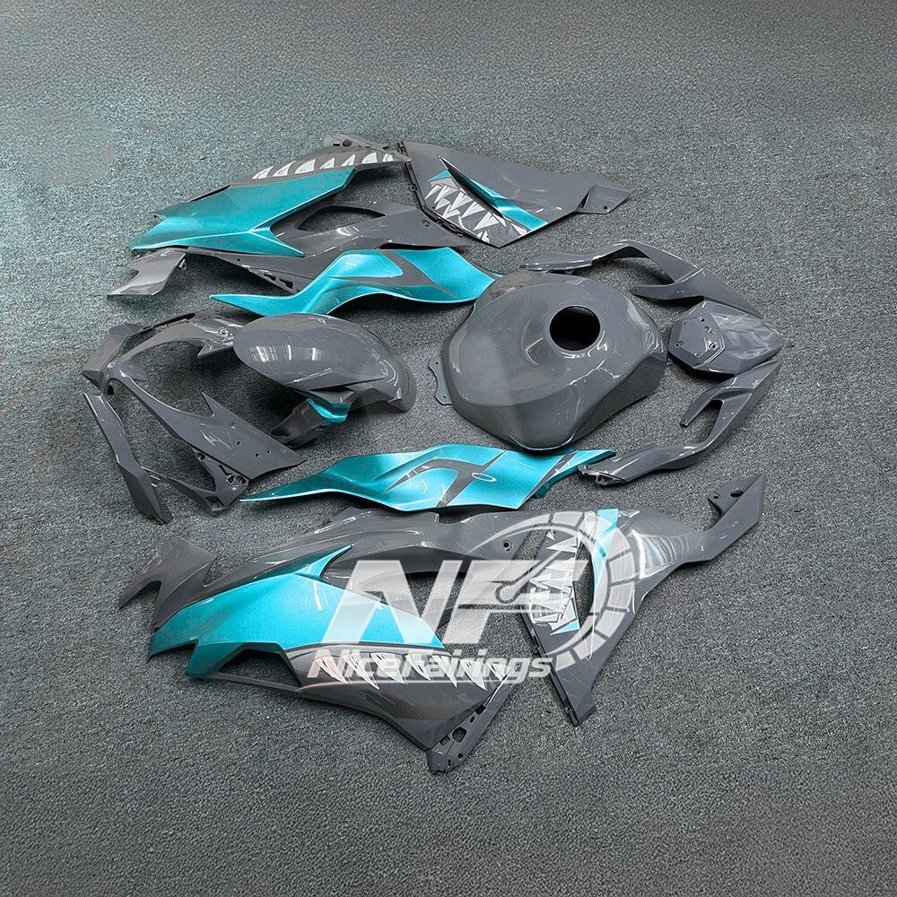 For Kawasaki ZX6R 636 2019-2023 ABS Fairing Kit Green Black Premium Edition | NiceFairings - front angle image