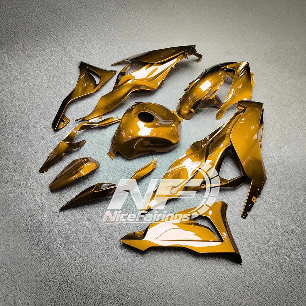 For Kawasaki Ninja ZX6R 636 2024-2025 Sportbike Plastics Track Edition Tank Cover | NiceFairings - front angle image