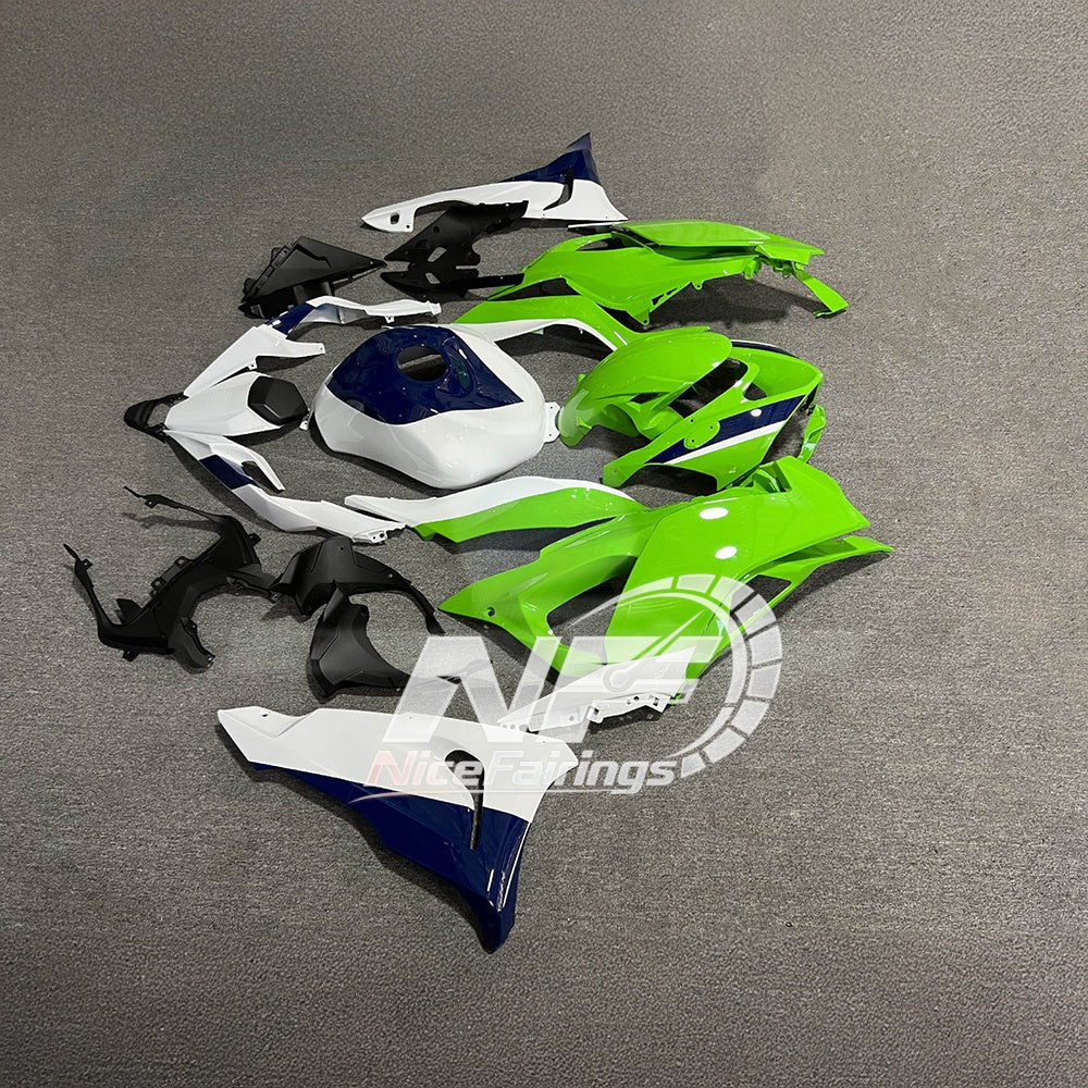 For Kawasaki ZX6R 636 2024-2025 Painted Motorcycle Bodywork Red Black Tank Cover | NiceFairings - front angle image