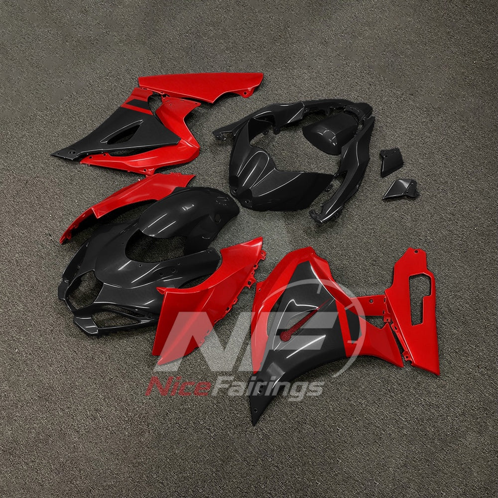 For Suzuki GSXR1000 K17 2017-2026 ABS Fairing Kit Red Black Painted Bodywork | NiceFairings - front angle image