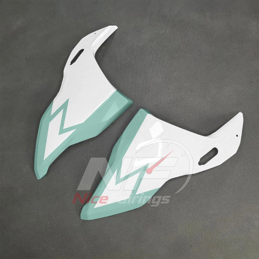 For BMW S1000RR 2025-2026 Green Black Sportbike Fairing Set with Custom Painted Plastics | NiceFairings - front angle image