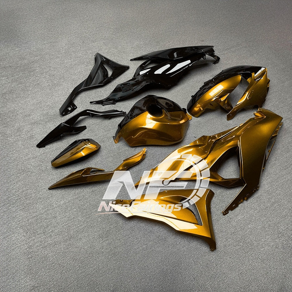 For Kawasaki Ninja ZX-6R 636 2024-2025 Custom Fairings Full Body Kit Tank Cover | NiceFairings - front angle image