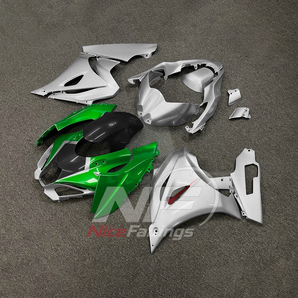 For Suzuki GSXR1000 K17 17-26 ABS Fairing Kit Green Black Painted Bodywork | NiceFairings - front angle image