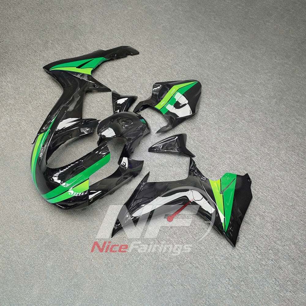 For Suzuki GSXR600 GSXR750 K11 2011-2016 ABS Body Kit White Black Street Track Fairings | NiceFairings - front angle image