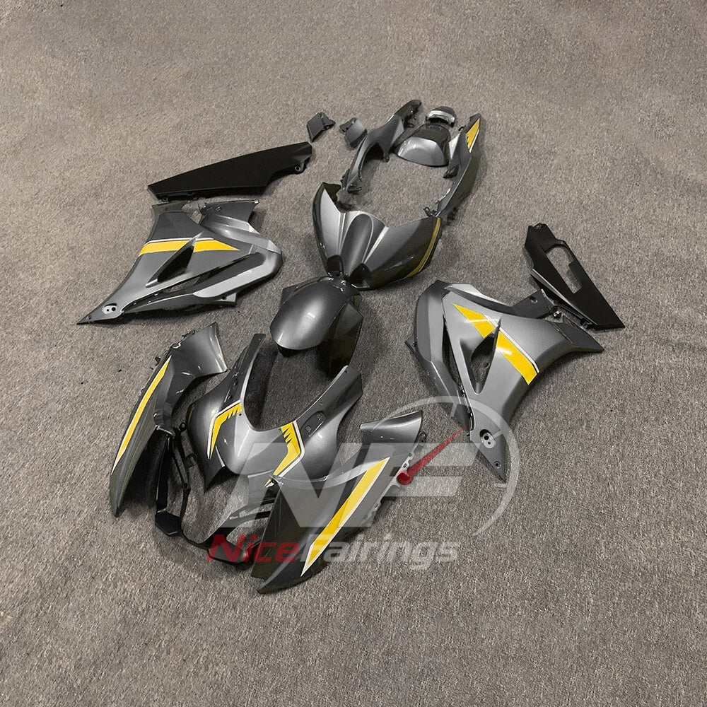 For Suzuki GSX-R1000 K17 2017 2018-2026 Sportbike Fairing Set Yellow Black Custom Painted Plastics | NiceFairings - front angle image