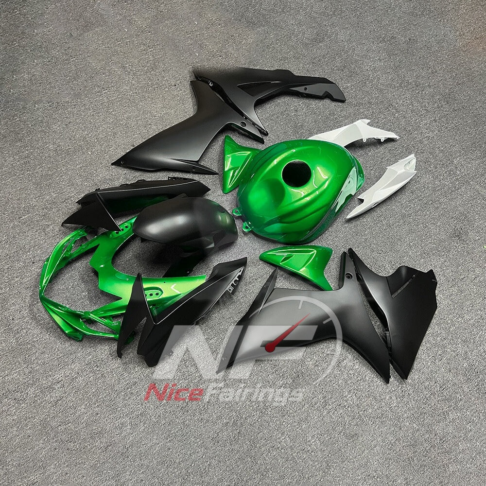 For Suzuki GSXR600 GSXR750 K11 2011-2016 Painted ABS Fairings Black White Complete Bodywork | NiceFairings - front angle image