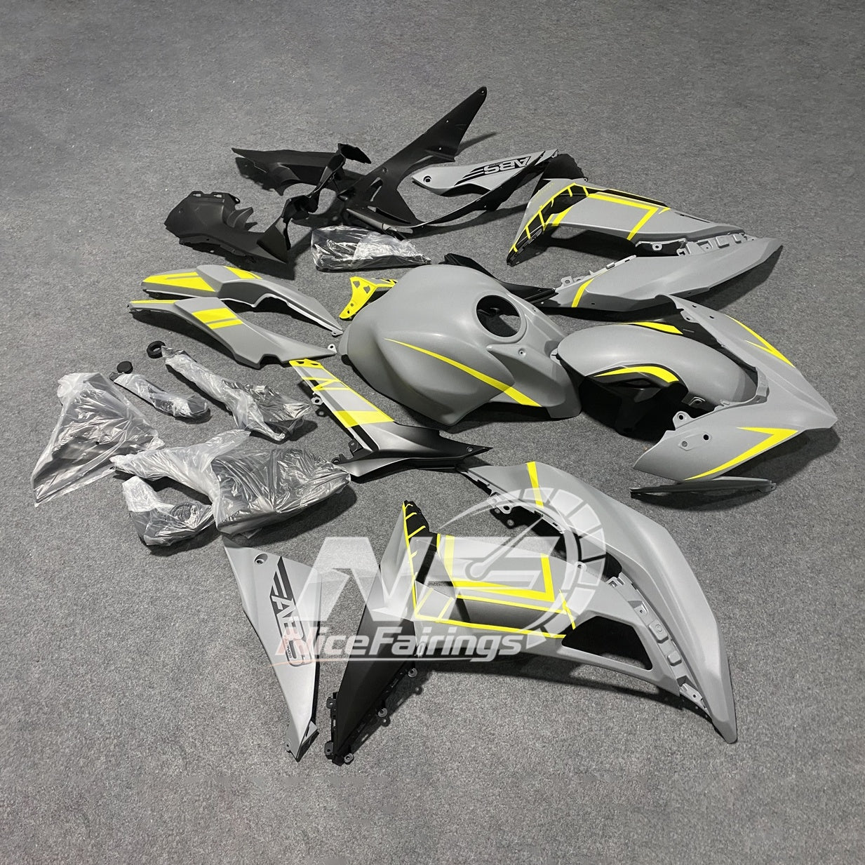 KAWASAKI Ninja 650 2017-2019 Sportbike Fairings matte grey tank-cover | NiceFairings - front angle image
