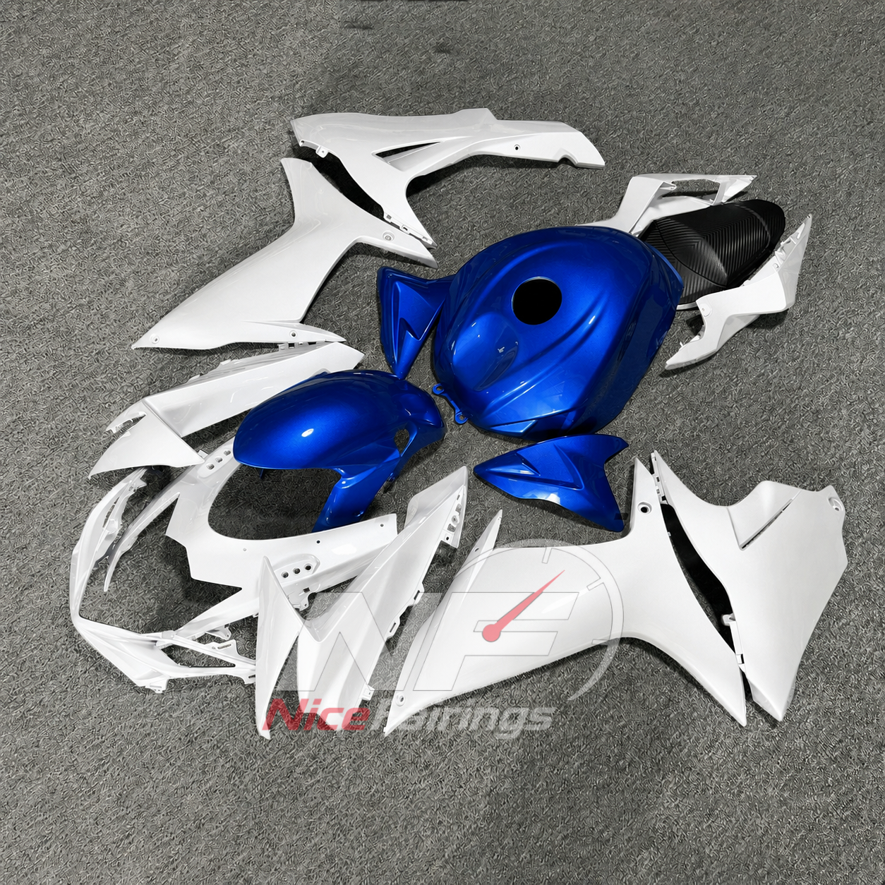 For Suzuki GSXR600 GSXR750 K11 2011-2016 Motorcycle Fairing Kit White Blue Body Panels | NiceFairings - front angle image