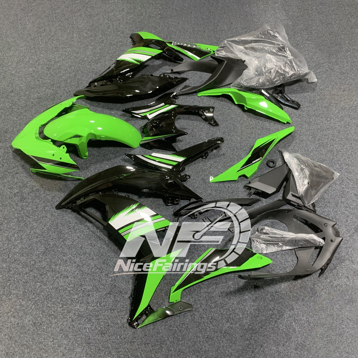 Ninja 650 ER-6F 2017-2019 Custom Painted Bodywork green black | NiceFairings - front angle image