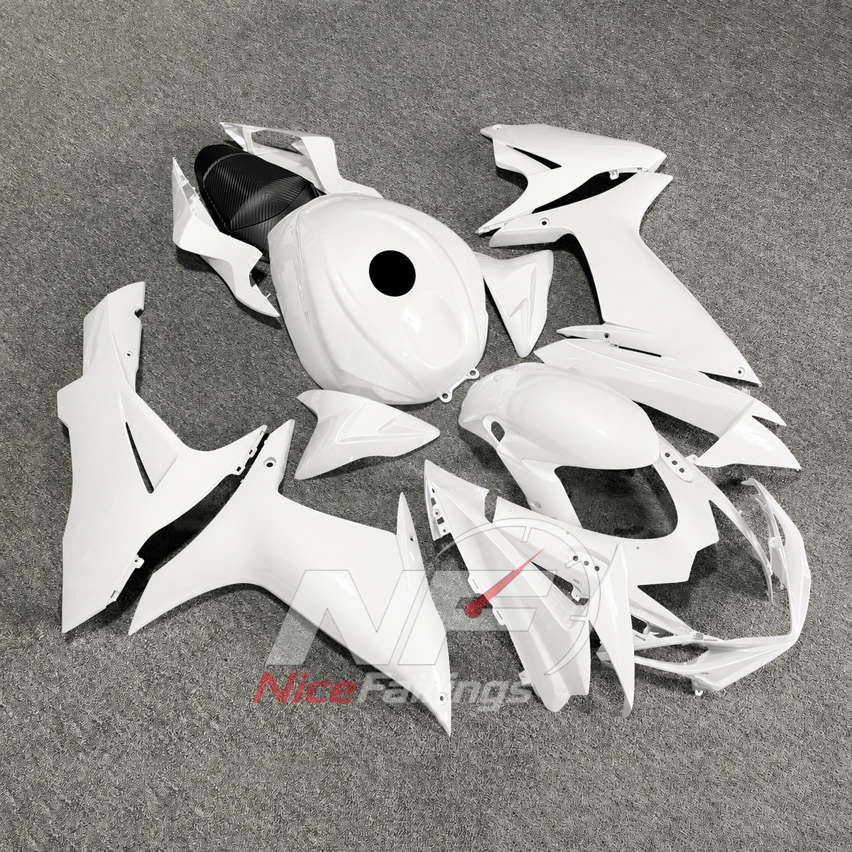 For Suzuki GSXR600 GSXR750 K11 2011-2016 ABS Fairing Kit White Black Painted Bodywork | NiceFairings - front angle image