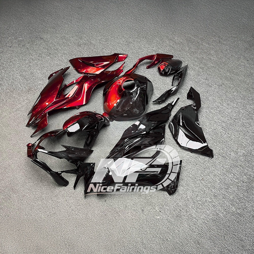 Kawasaki ZX6R 636 Custom Painted ABS Body Kit Pearl White Tank Cover | NiceFairings - front angle image
