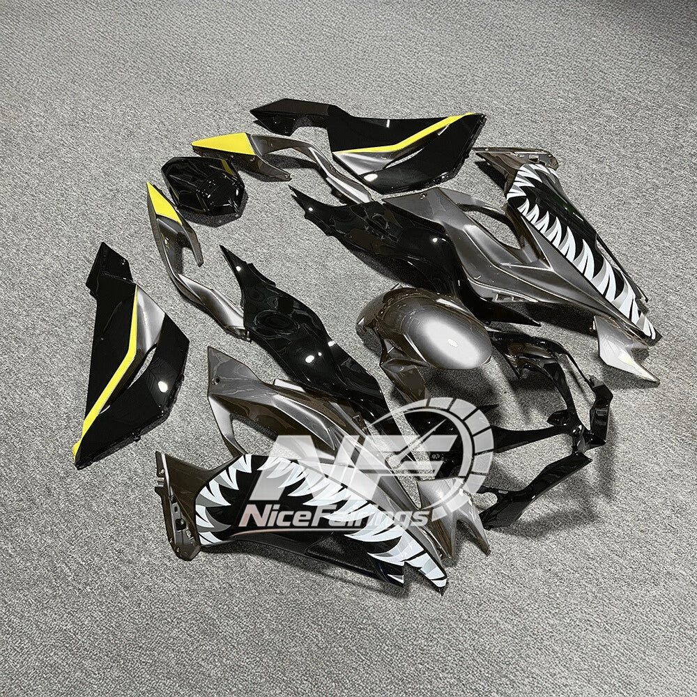 ZX6R 636 2019-2023 Painted Motorcycle Bodywork Red Black Tank Cover | NiceFairings - side angle image