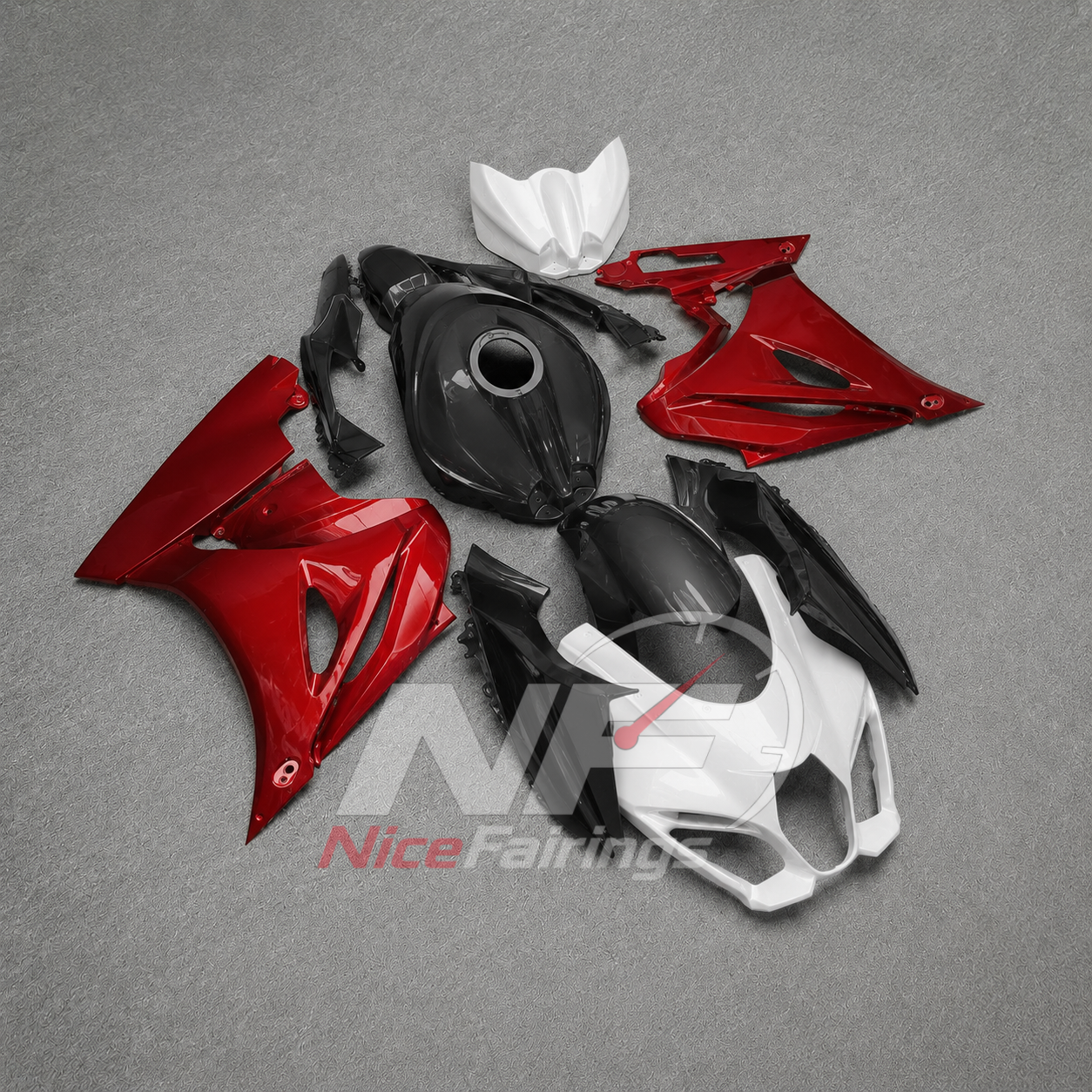 For Suzuki GSXR1000 K17 17-26 Motorcycle Fairing Kit Red Black Body Panels | NiceFairings - side angle image