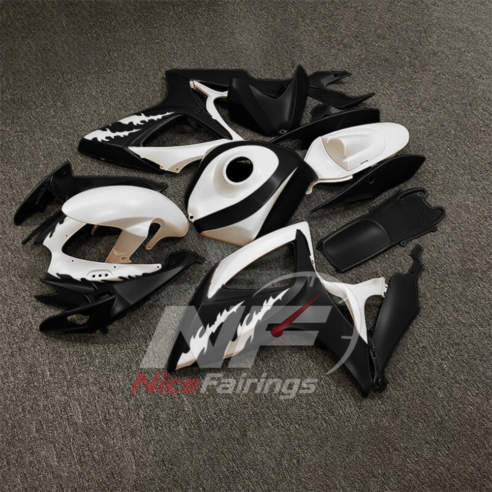 For Suzuki GSX-R600 GSX-R750 K6 2006-2007 Sportbike Fairing Set Black Custom Painted Plastics | NiceFairings - side angle image