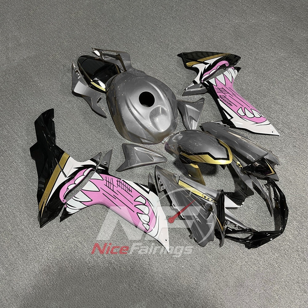 For Suzuki GSX-R600 GSX-R750 K11 2011-2016 Sportbike Fairing Set White Black Custom Painted Plastics | NiceFairings - side angle image