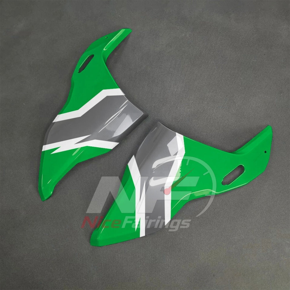 For BMW S1000RR 2025-2026 Green Black Sportbike Fairing Set with Custom Painted Plastics | NiceFairings - side angle image