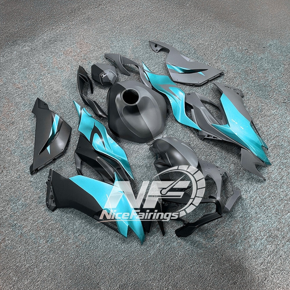 Kawasaki Ninja ZX-6R 636 2019-2023 Custom Fairings Blue Silver Tank Cover | NiceFairings - side angle image