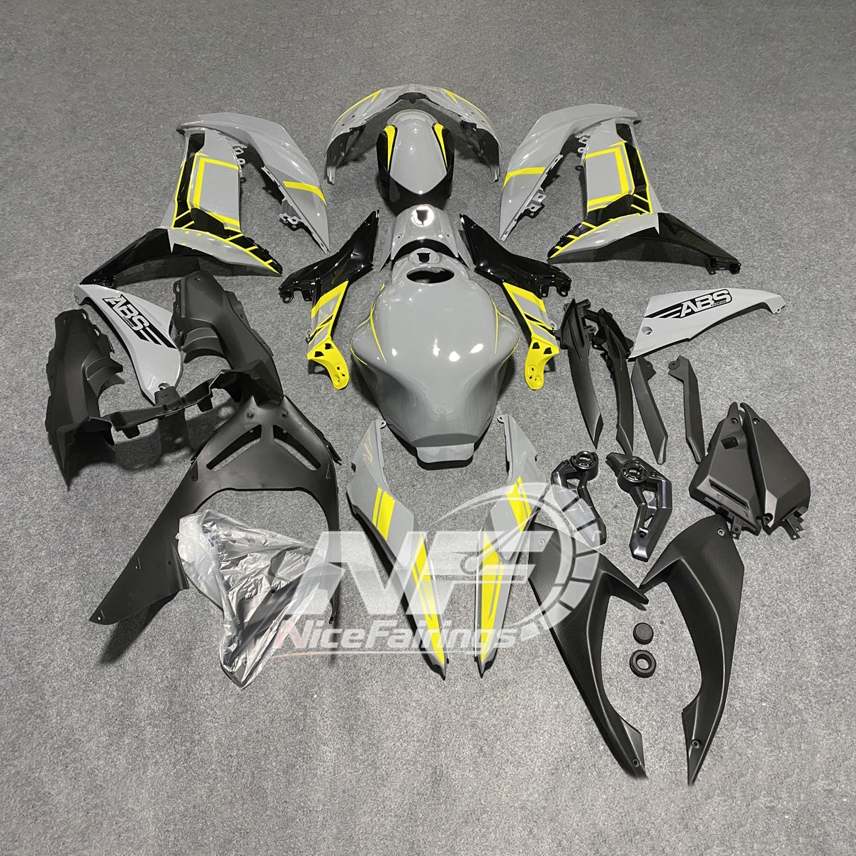 Ninja 650 ER-6F 2017-2019 Custom Painted Bodywork silver yellow tank-cover | NiceFairings - side angle image