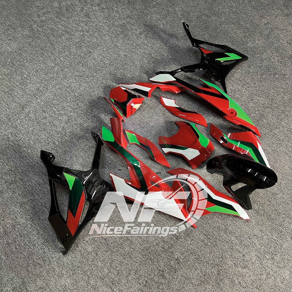 For BMW S1000RR 2019-2022 Carbon Look Motorcycle Fairing Kit, Aftermarket ABS Body Panels | NiceFairings - side angle image