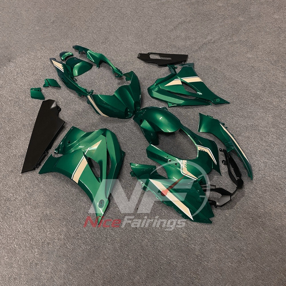 For Suzuki GSXR1000 K17 17-26 Motorcycle Fairing Kit Green Black Body Panels | NiceFairings - side angle image