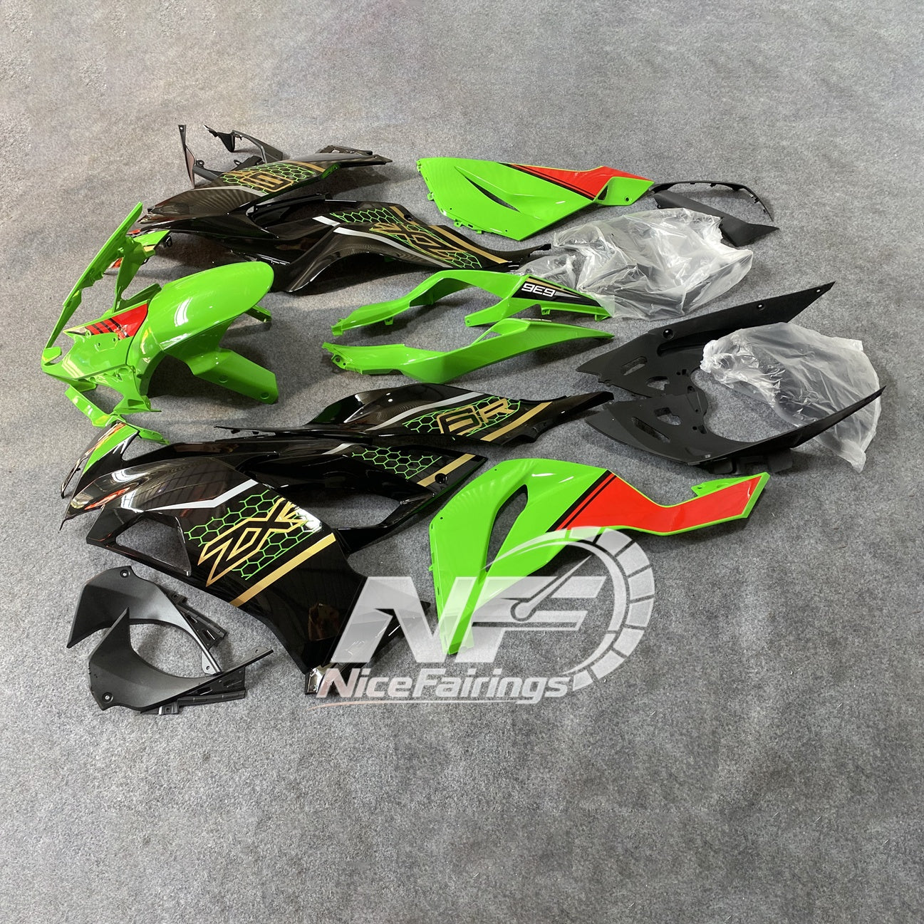 ZX6R 636 2019-2023 Painted Motorcycle Bodywork Gloss White | NiceFairings - side angle image