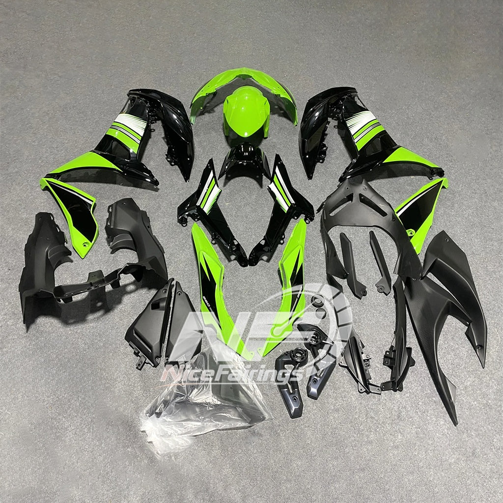 KAWASAKI Ninja 650 2017-2019 Sportbike Fairings white black | NiceFairings - side angle image