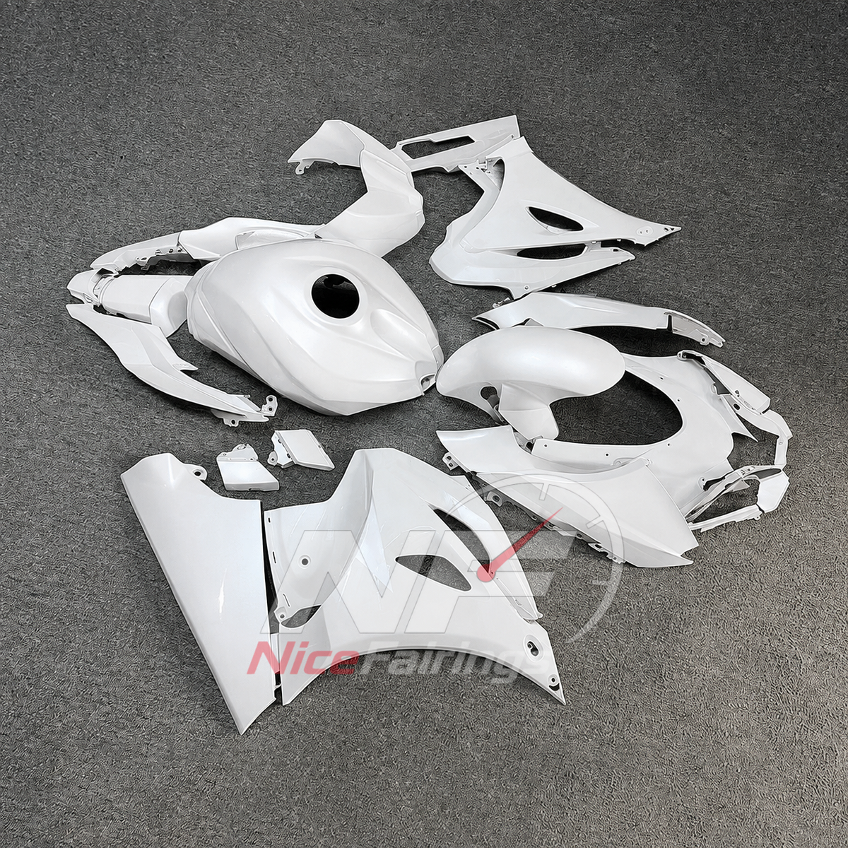 For Suzuki GSXR1000 K17 2017-2026 Painted ABS Fairings White Complete Bodywork | NiceFairings - side angle image