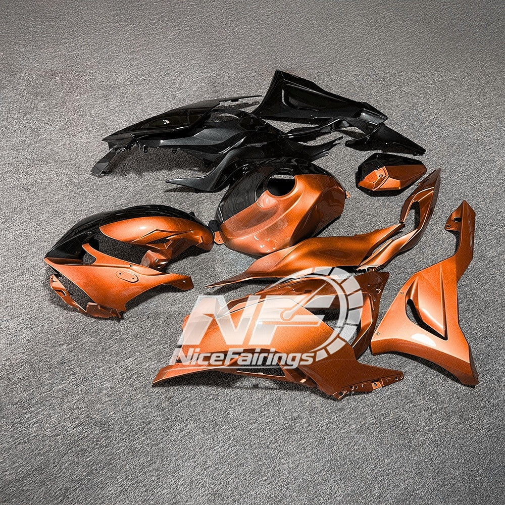 For Kawasaki Ninja ZX6R 636 2024-2025 Sportbike Plastics Grey Red Tank Cover | NiceFairings - side angle image