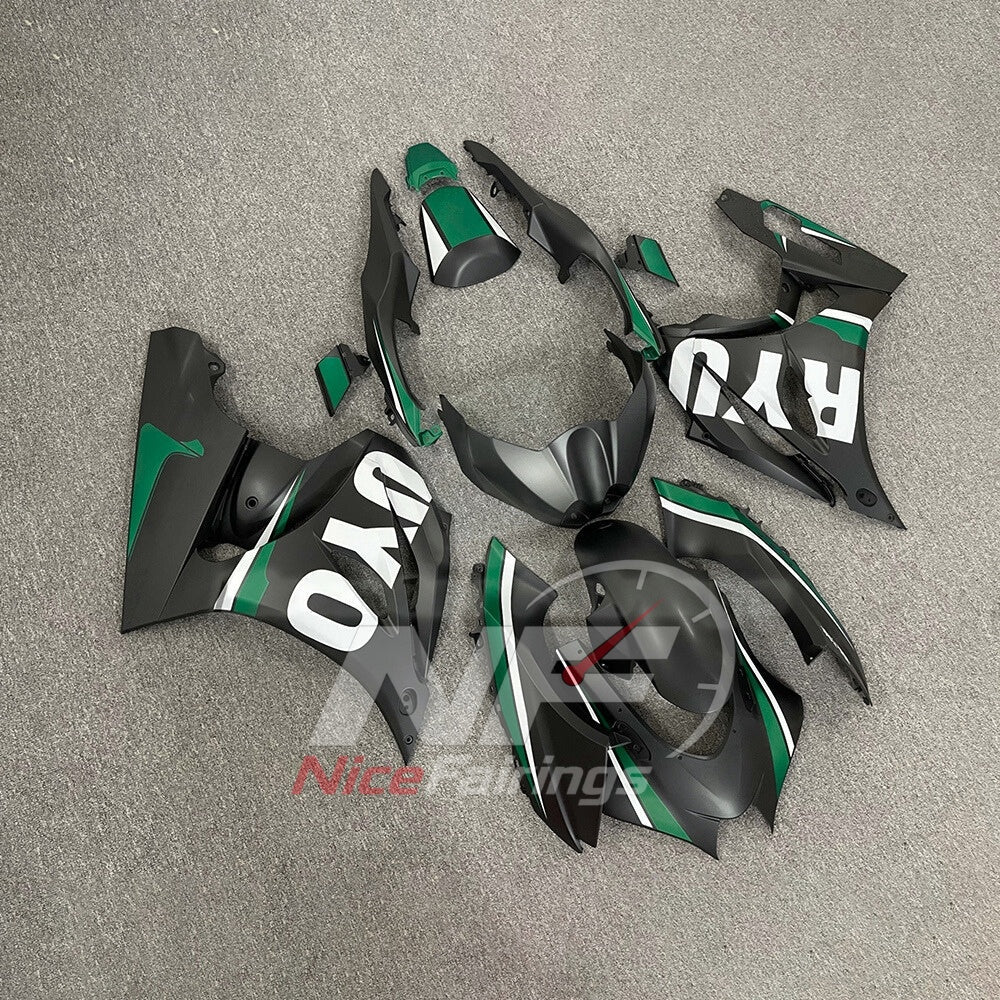 For Suzuki GSXR1000 K17 2017 2018-2026 Motorcycle Fairing Kit Green Black Body Panels | NiceFairings - side angle image
