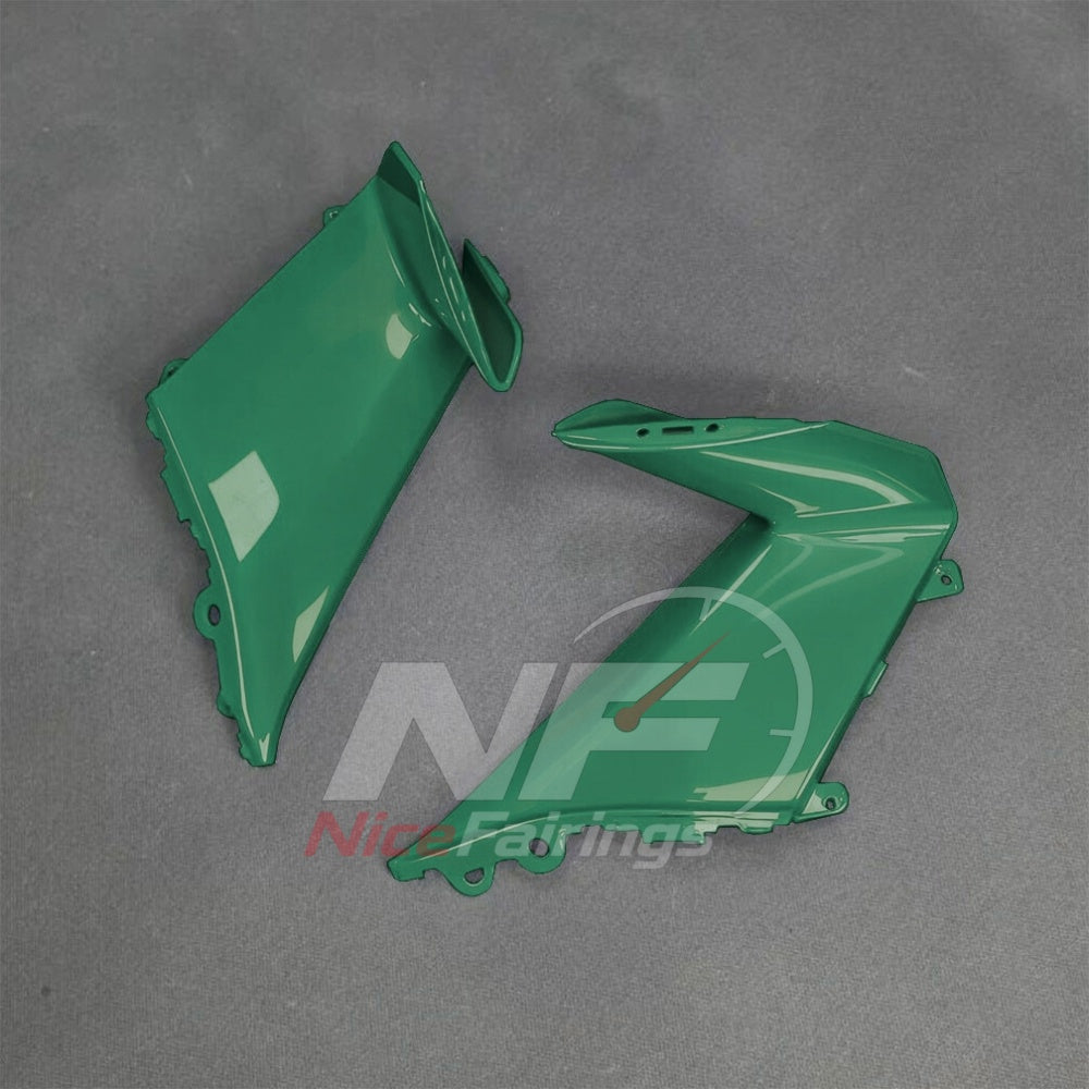 For BMW S1000RR 2025-2026 Green Black Custom Fairings with ABS Sportbike Plastics and Full Body Kit | NiceFairings - side angle image