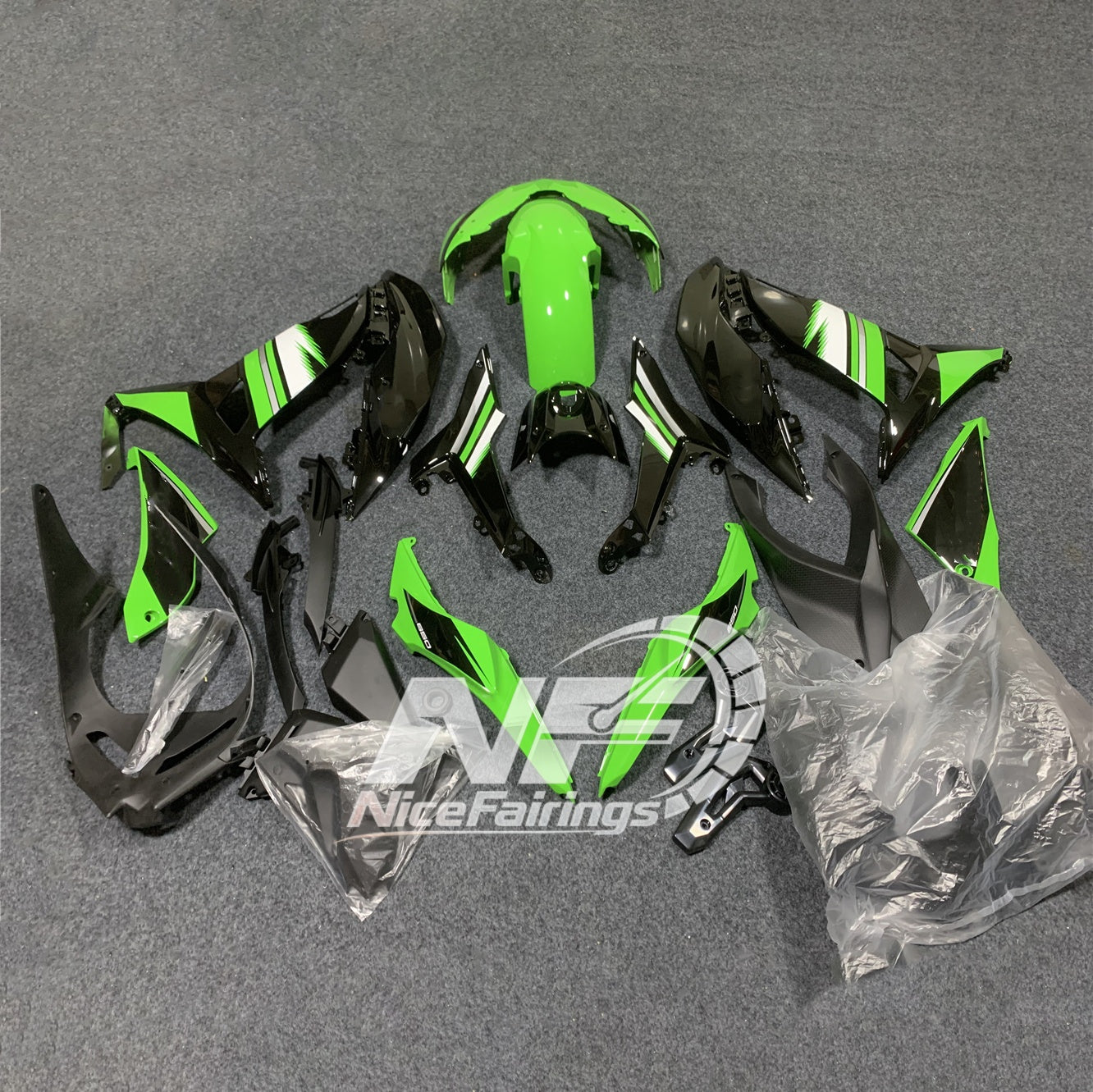 Ninja 650 ER-6F 2017-2019 Custom Painted Bodywork green black | NiceFairings - side angle image