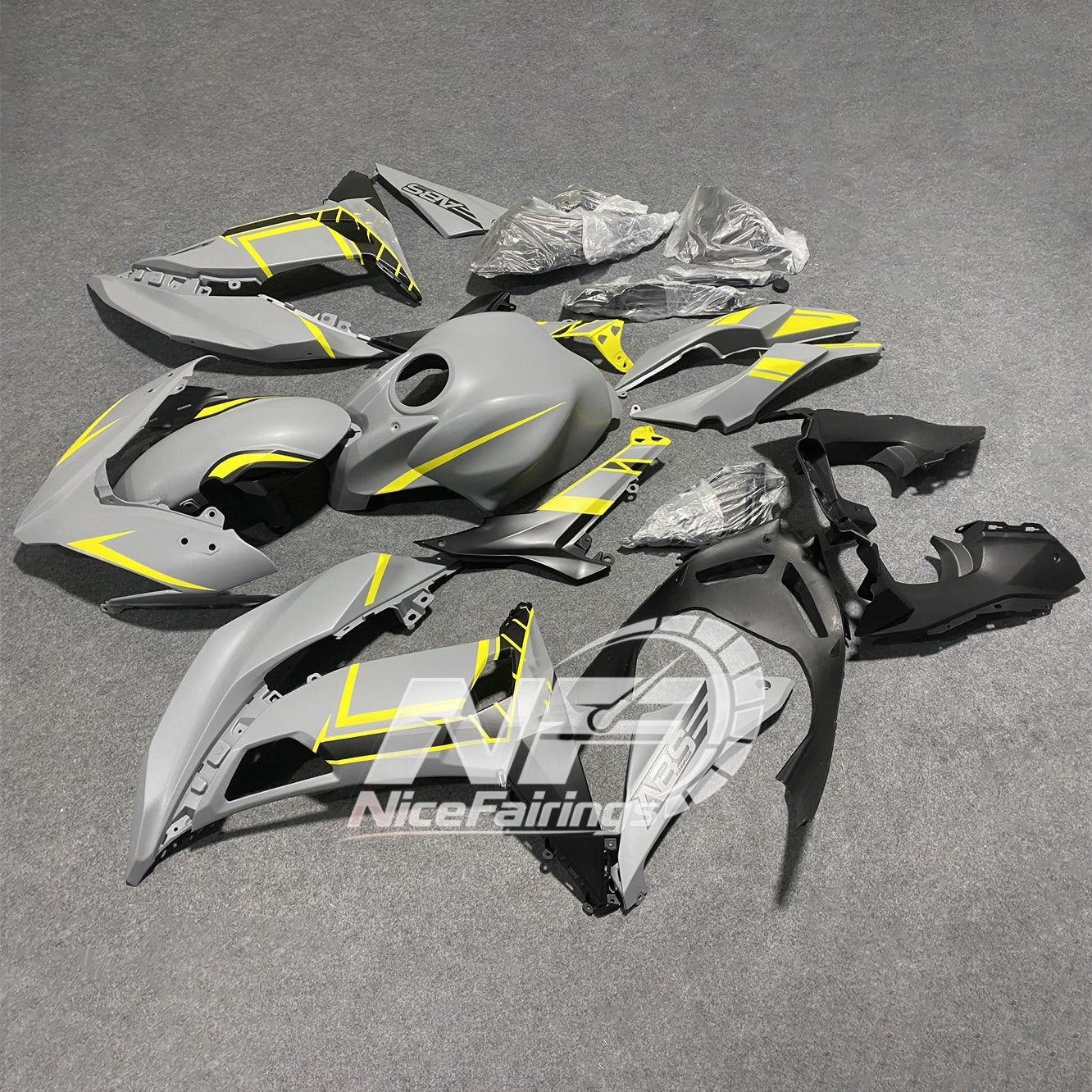 KAWASAKI Ninja 650 2017-2019 Sportbike Fairings matte grey tank-cover | NiceFairings - side angle image