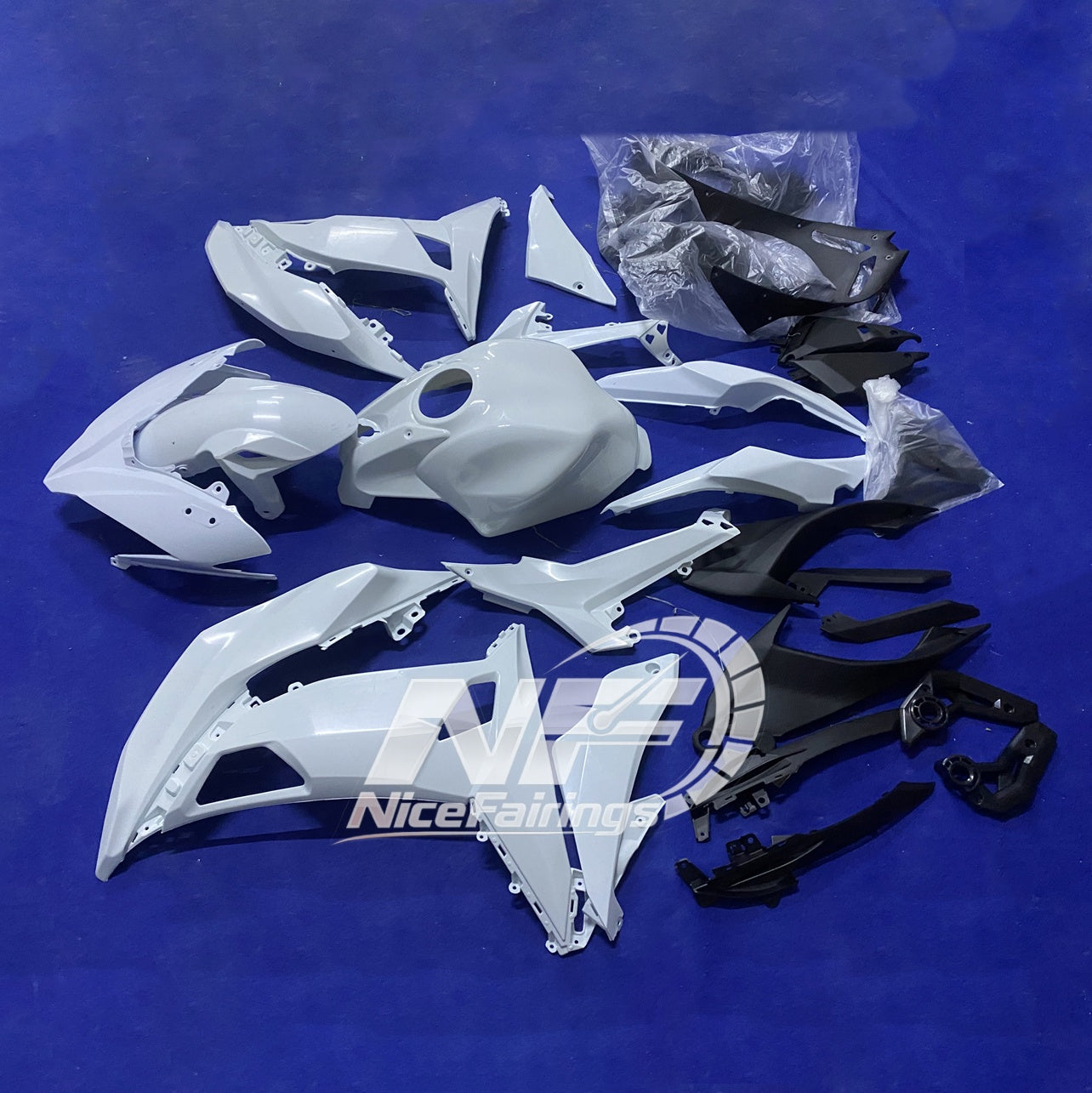 KAWASAKI Ninja 650 ER-6F 2017-2019 ABS Fairing Kit white blue tank-cover | NiceFairings - side angle image