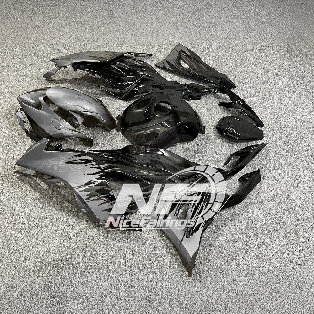 For Kawasaki Ninja ZX-6R 636 2024-2025 Custom Fairings White Blue Premium Edition | NiceFairings - rear angle image