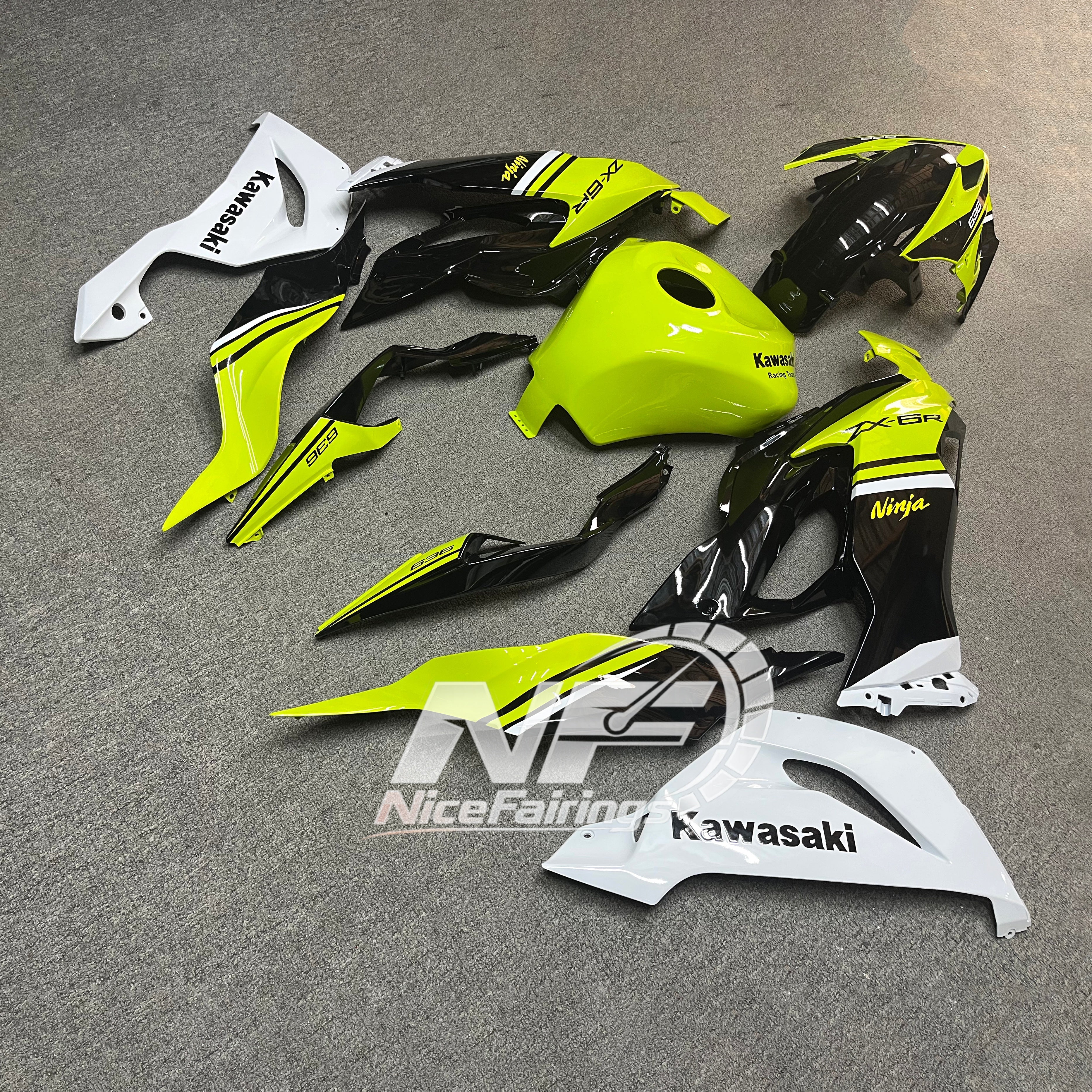 ZX6R 636 2019-2023 Painted Motorcycle Bodywork Red Black Tank Cover | NiceFairings - rear angle image