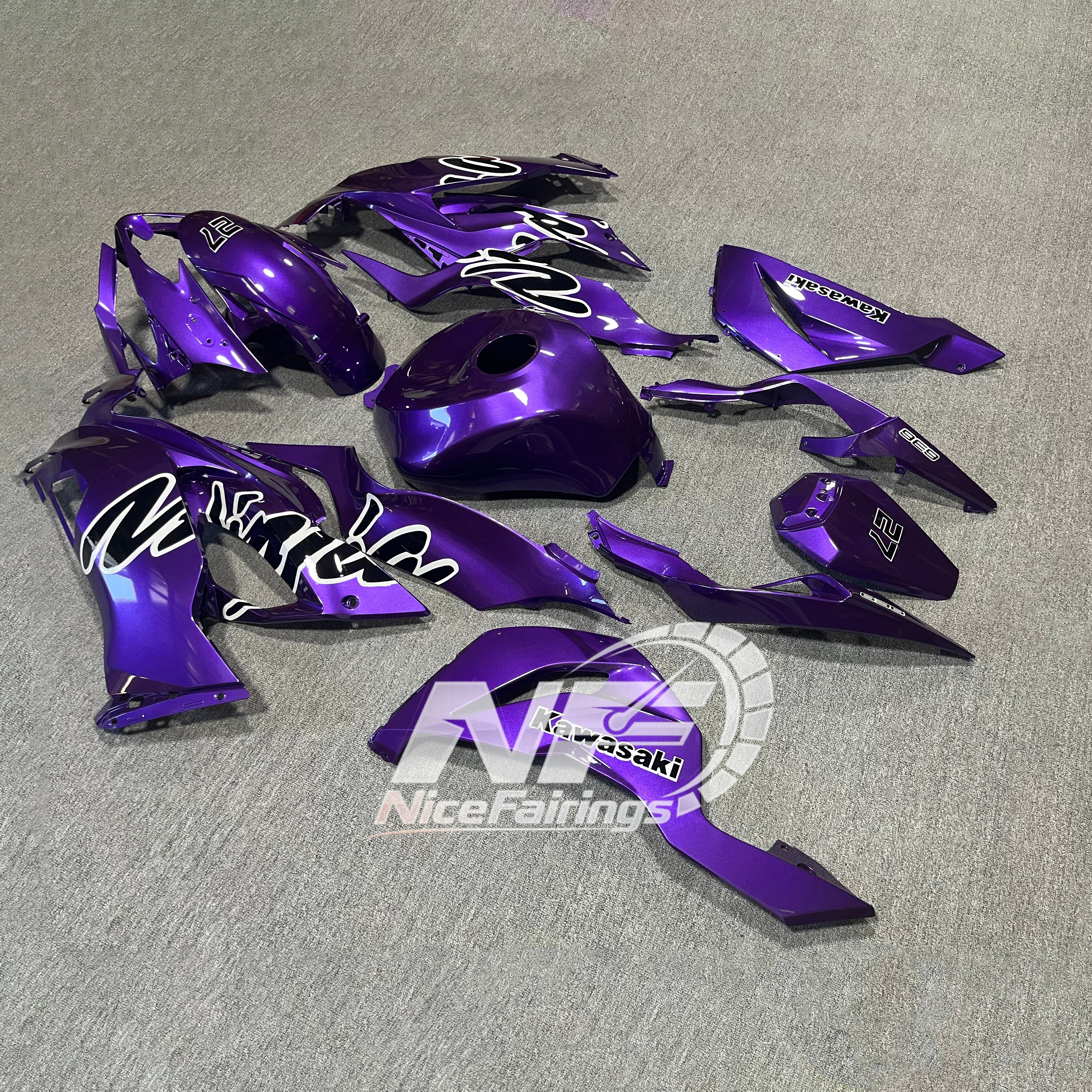 Kawasaki ZX6R 636 Custom Painted ABS Body Kit Blue Silver Tank Cover | NiceFairings - rear angle image