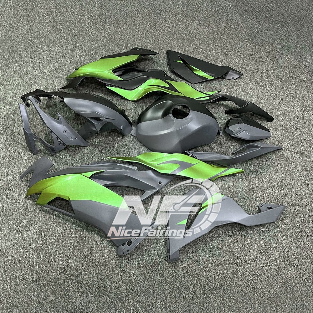 Kawasaki ZX-6R 636 2019-2023 Replacement Fairing Set White Blue Tank Cover | NiceFairings - rear angle image