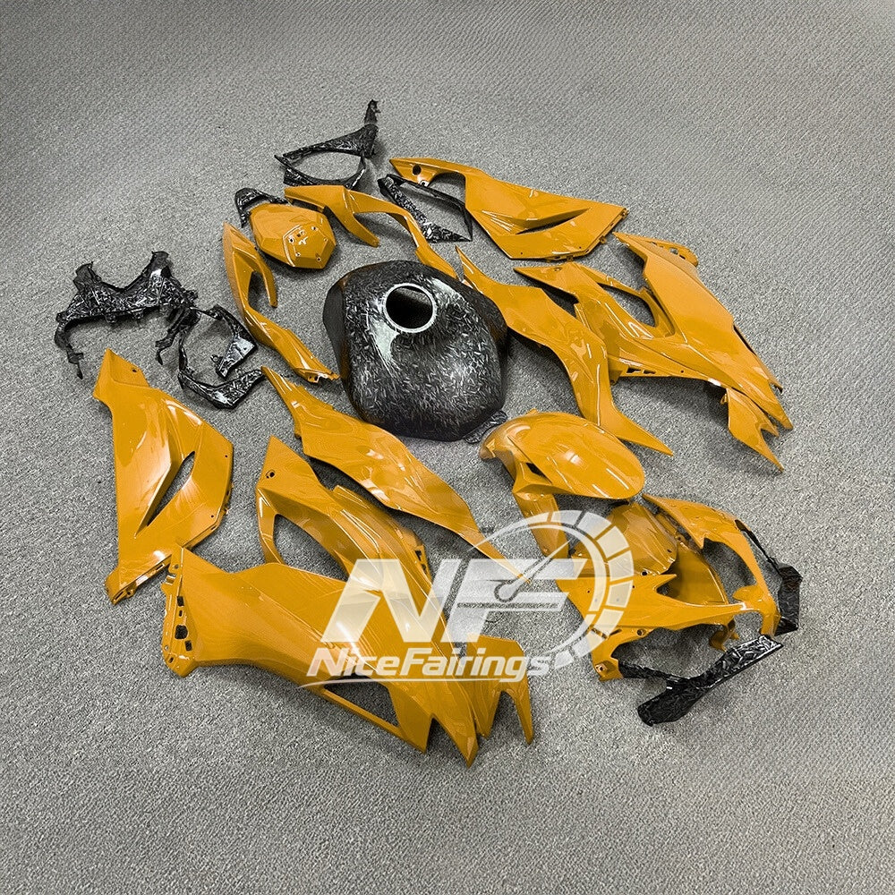 For Kawasaki Ninja ZX-6R 636 2019-2023 Custom Fairings Lime Green Premium Edition | NiceFairings - rear angle image