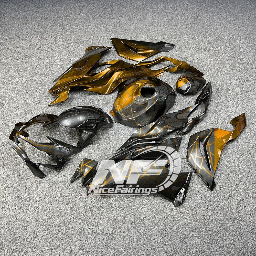 For Kawasaki Ninja ZX-6R 636 2019-2023 Custom Fairings White Blue Special Edition | NiceFairings - rear angle image