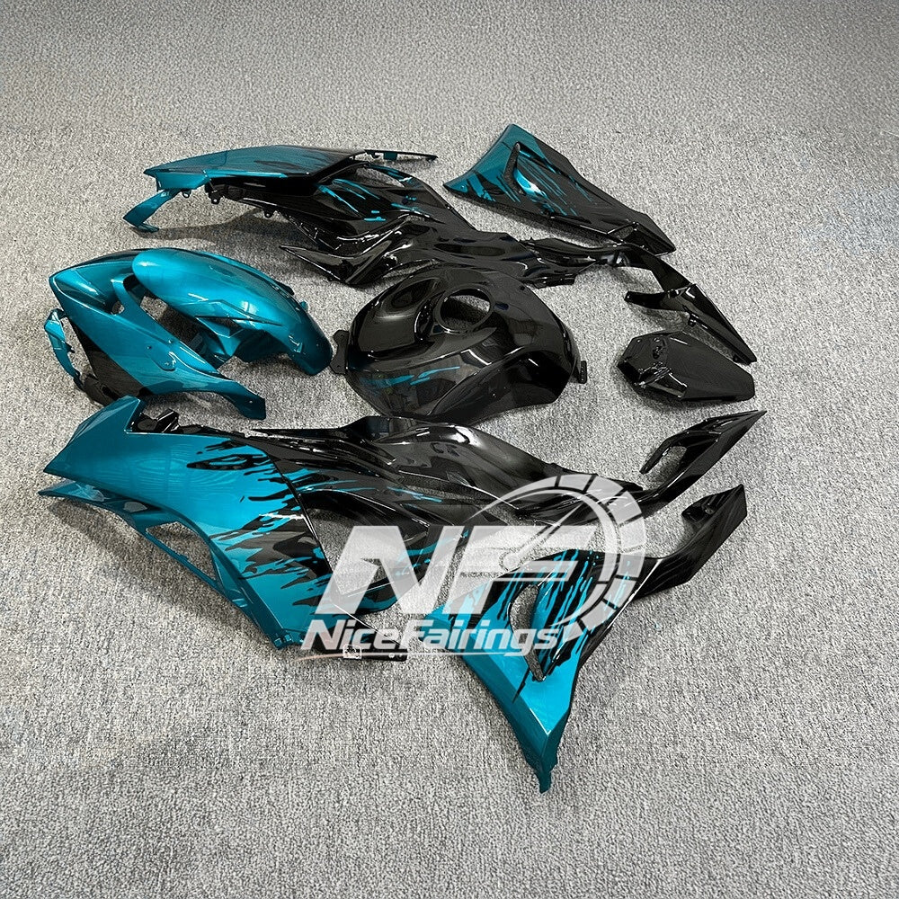 For Kawasaki ZX-6R 636 2024-2025 Replacement Fairing Set Pearl White Premium Edition | NiceFairings - rear angle image