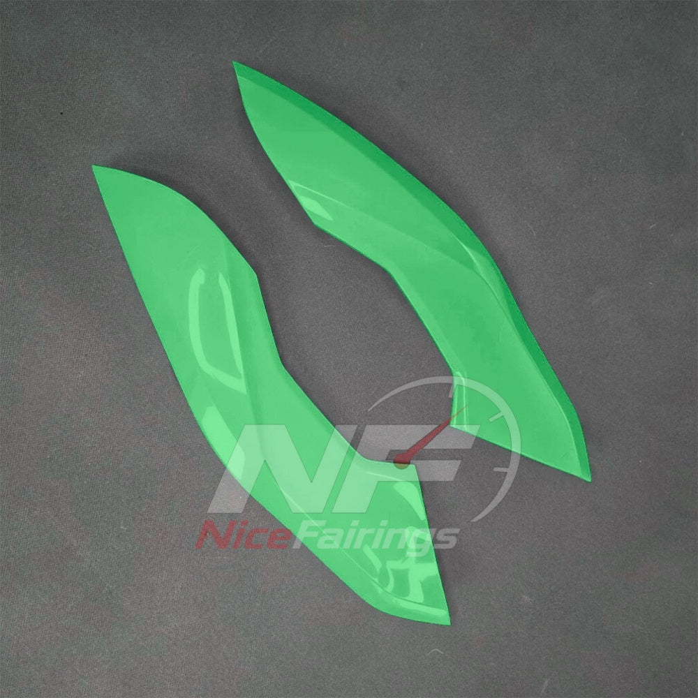 For BMW S1000RR 2025-2026 Green Black Custom Fairings with ABS Sportbike Plastics and Full Body Kit | NiceFairings - detail angle image